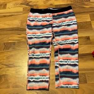 Soffe Low Rise Capri Leggings